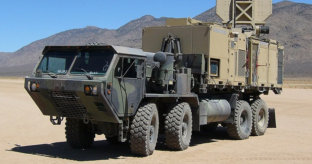 «Рвотная пушка» и кошки-шпионы: самое необычное оружие «холодной войны»