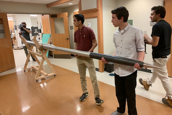 Американские студенты запустили в космос собственную ракету