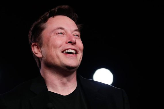 Илон Маск выступил на краснодарском бизнес-форуме по видеосвязи