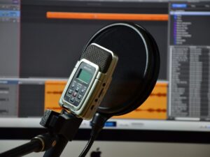 Актерам озвучивания «предлагается» отдать свои голоса искусственному интеллекту