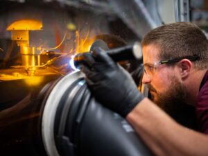 Исследователи перепрофилируют 3D-печать, чтобы найти высокоэффективный материал