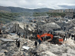 Почему землетрясение в Турции и Сирии было таким разрушительным?