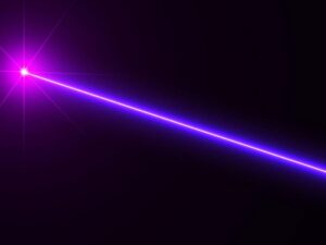 Создан стабильный капельный микролазер из ионной жидкости