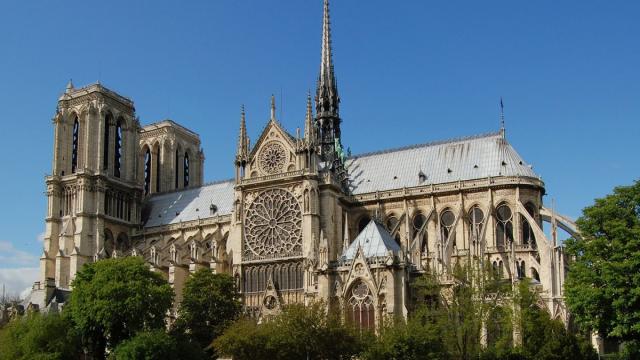 Пожар Нотр-Дам раскрыл 800-летний секрет собора