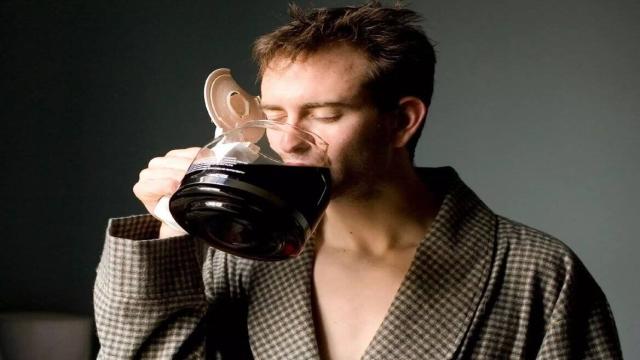 Ученые узнали, что кофеин помогает похудеть и уменьшить риск развития диабета