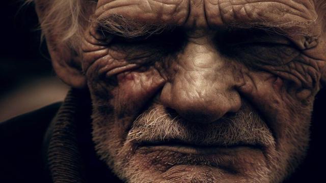 Найдена генетическая мутация, которая защищает от болезни Альцгеймера