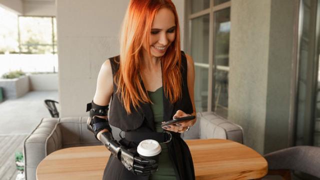 Российские компании начали замещать иностранных производителей протезов ног