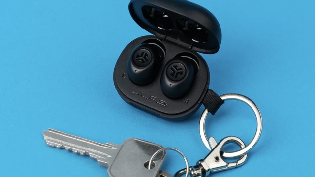 Представлены самые компактные TWS-наушники в мире