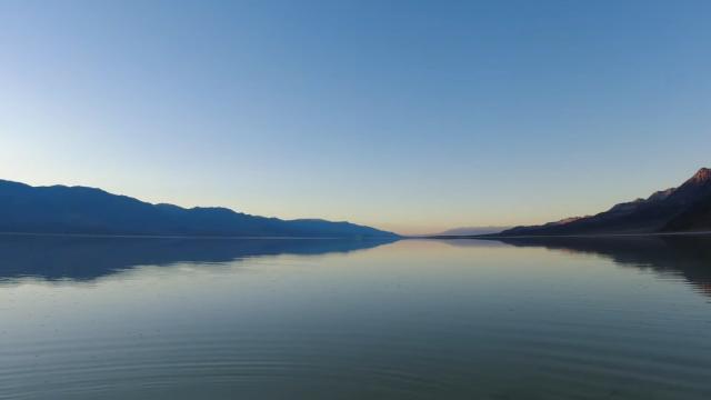 Редкие озера образовались в Долине Смерти — одном из самых засушливых мест Земли