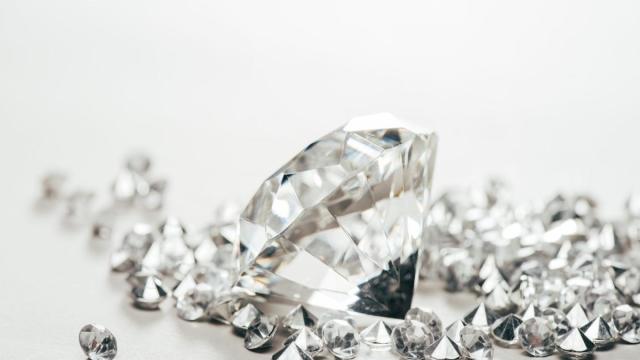 Российские ученые описали материал тверже алмаза