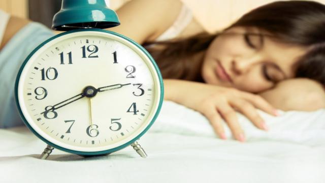 Почему многие люди просыпаются в 3 часа утра и не могут уснуть