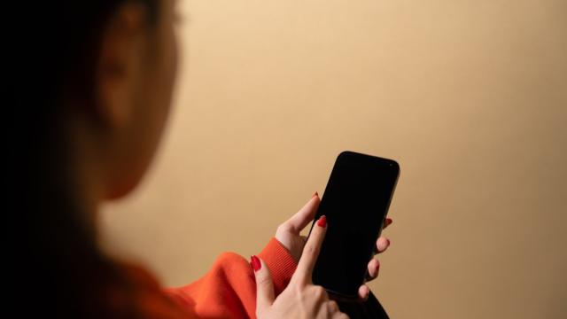 Исследование: тысячи россиян не знают, как отвлечься от интернета