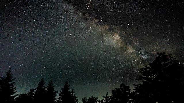 Список звездопадов, которые мы увидим в 2024 году — записывайте даты