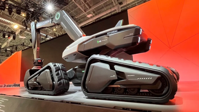 Hyundai создала экскаватор будущего с электроприводом и «мозгом»