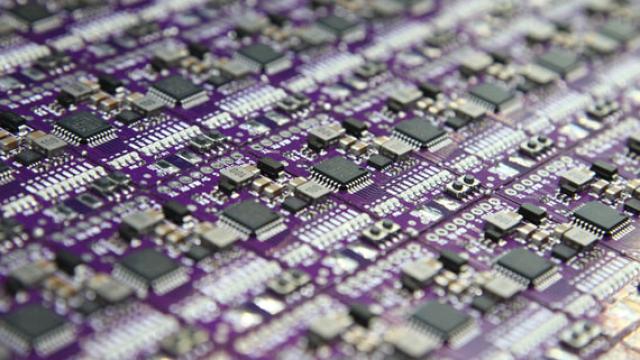 Росстандарт получит дизайн-центр для стандартизации чипов и плат