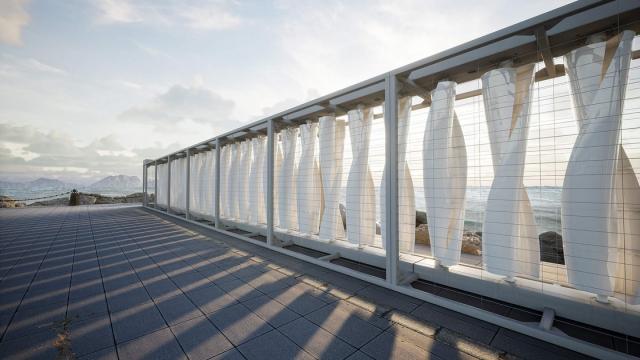 Солнечные панели уходят в прошлое: на смену придут стены с турбинами