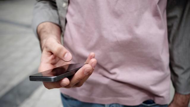 В сети обсуждают возможность разблокировки Instagram* в России