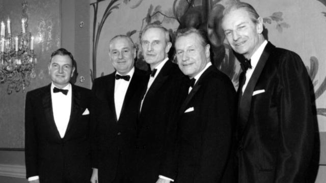 Самый первый миллионер в мире: в чем секрет его богатства