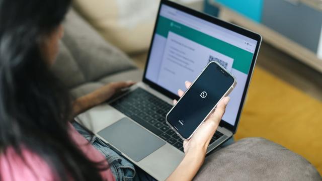 В WhatsApp появилась синхронизация контактов