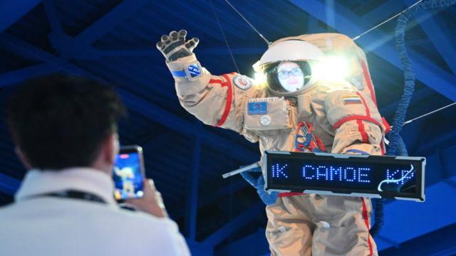 Более 6000 участников из 101 страны обсудили будущее на симпозиуме в Москве