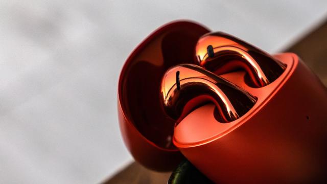 «Вкладыши» признали самыми популярными наушниками в России в 2024 году