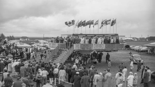 В Канаде есть настоящая парковка для НЛО, и она работает с 1967 года