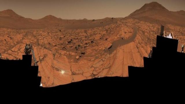 Посмотрите на самый детализированный панорамный снимок Марса в истории