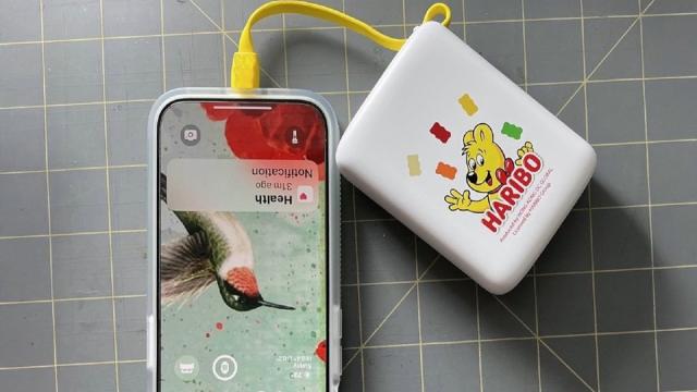 Пауэрбанк от бренда мармеладок Haribo наделал шума в сети