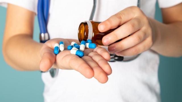 Ученые заявили о глобальном дефиците лекарств