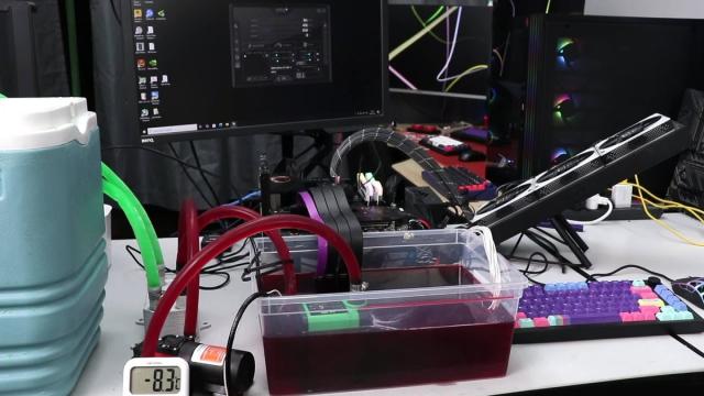 Энтузиаст погрузил видеокарты GeForce в трансмиссионную жидкость: для чего