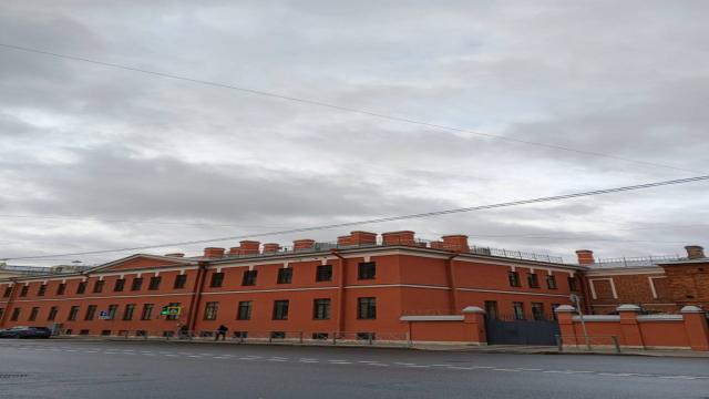 TECNO SPARK Slim: легкий и умный гаджет для жизни и творчества