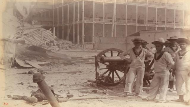 Какой была самая короткая война в истории длительностью 38 минут