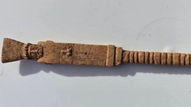 Дионис с эротическим подтекстом: найден странный стилус возрастом 2500 лет