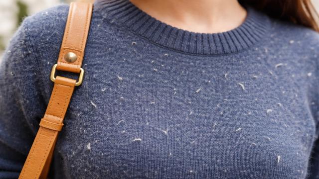 Как образуются катышки на одежде и можно ли это предотвратить