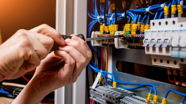 В мире ИИ наступает кризис из-за нехватки электриков