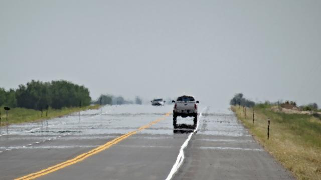 Из-за чего у огня нет тени: самое просто объяснение