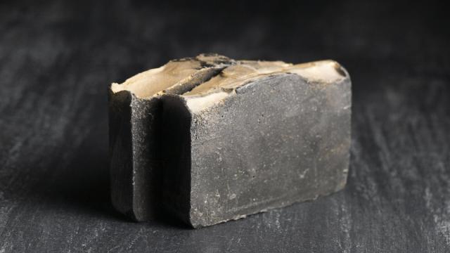 Как избавиться от любых запахов с помощью металлического мыла