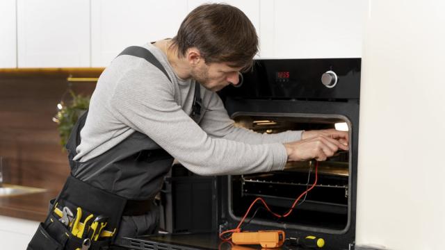 Названы привычки, которые сокращают срок службы бытовой техники