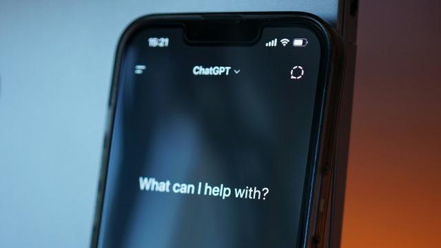 Опасности ИИ в медицине и техподдержке: почему нейросеть выдает опасные советы