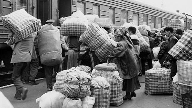 «Параллельный импорт» по-советски. Как в СССР доставали импортную технику и одежду