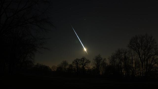 Ученые раскрыли подробности падения «огненного шара» над Черным морем