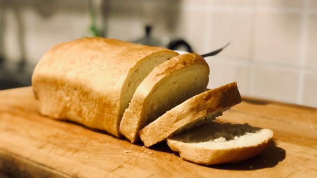 Ученые испекли хлеб на дрожжах из кишечника древней мумии