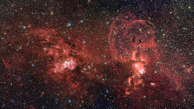 Плазма ранней Вселенной не дала темным фотонам нагреть космос