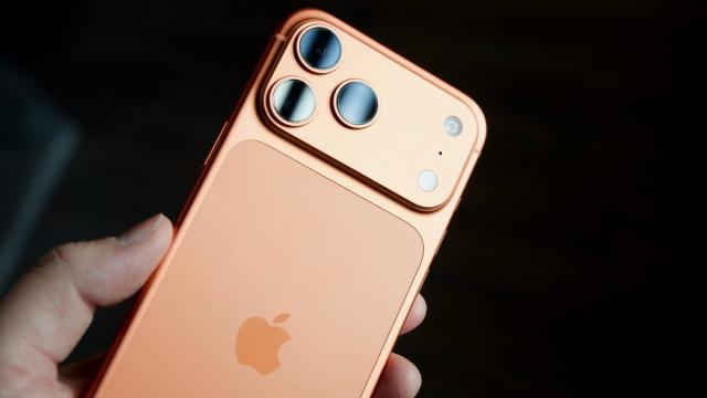 Пользователям iPhone массово пришло тревожное уведомление