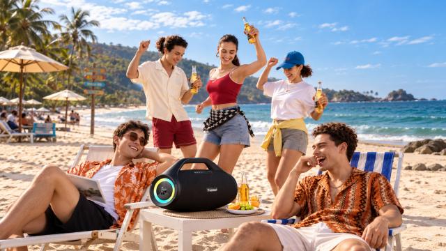 Три колонки Tronsmart для вечеринок: одна сама делает караоке из любой песни