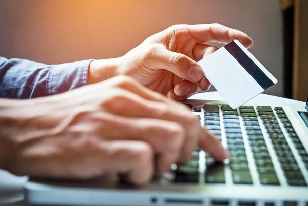 «Тинькофф» не позволит клиентам проводить подозрительные транзакции