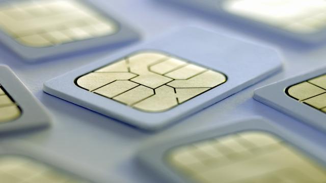 Власти планируют ужесточить порядок продажи SIM-карт гражданам РФ