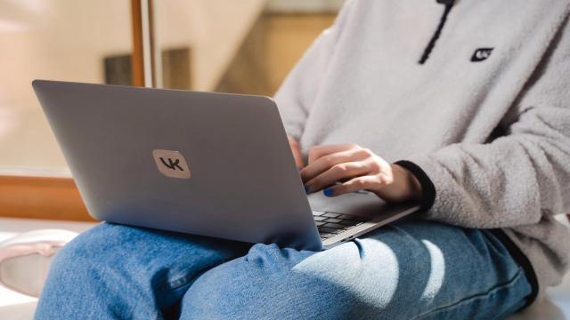 Пользователи «ВКонтакте» теперь могут записываться в салоны красоты и медцентры с помощью соцсети