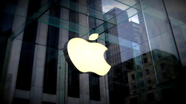 Apple готовится к выпуску складного iPhone с ударопрочным дисплеем