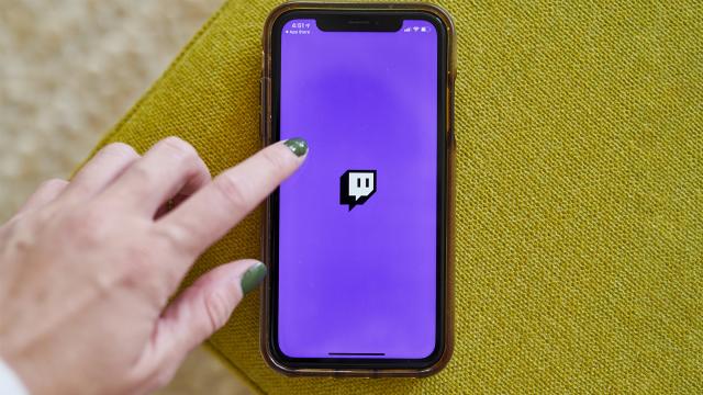 Московский суд оштрафовал Twitch на 1 млн рублей за неудаление недостоверной информации